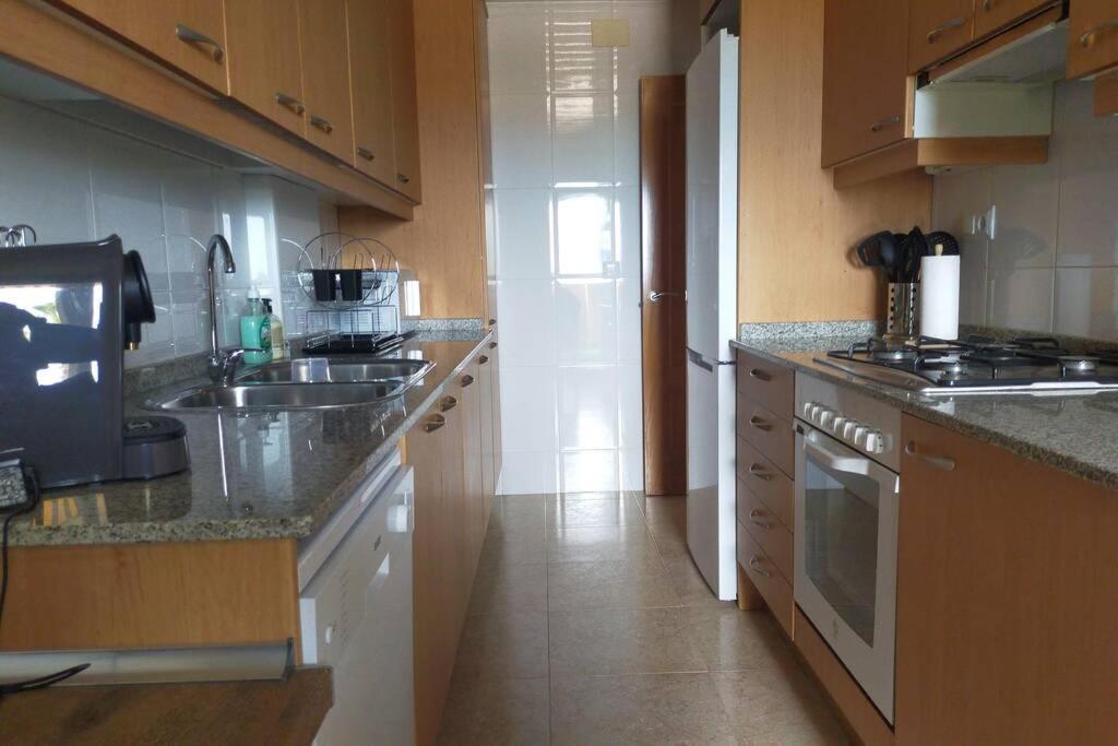 Apartamento Para 5 Personas Frente Al Mar Con Piscina Y Parking كوبيليس المظهر الخارجي الصورة