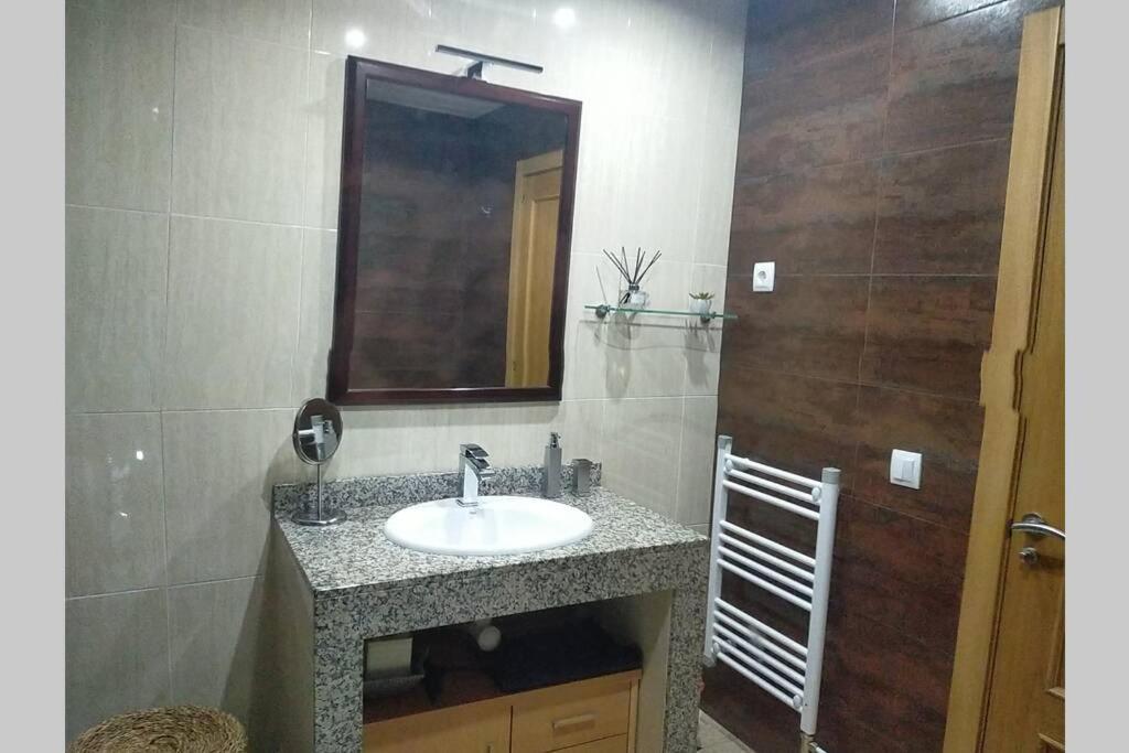 Apartamento Para 5 Personas Frente Al Mar Con Piscina Y Parking كوبيليس المظهر الخارجي الصورة
