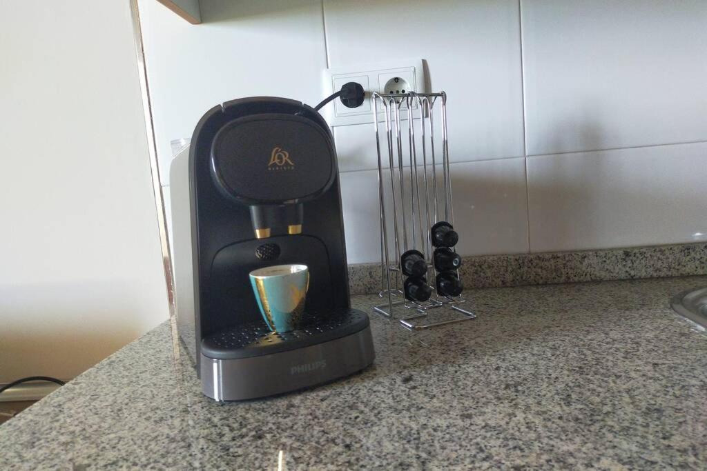 Apartamento Para 5 Personas Frente Al Mar Con Piscina Y Parking كوبيليس المظهر الخارجي الصورة