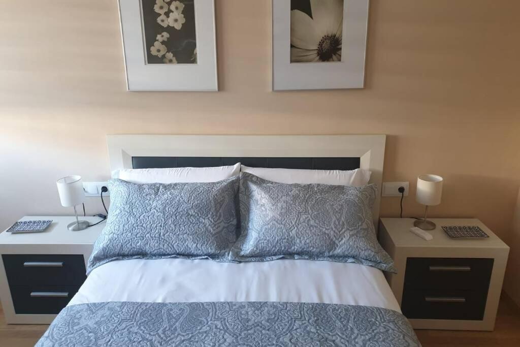 Apartamento Para 5 Personas Frente Al Mar Con Piscina Y Parking كوبيليس المظهر الخارجي الصورة