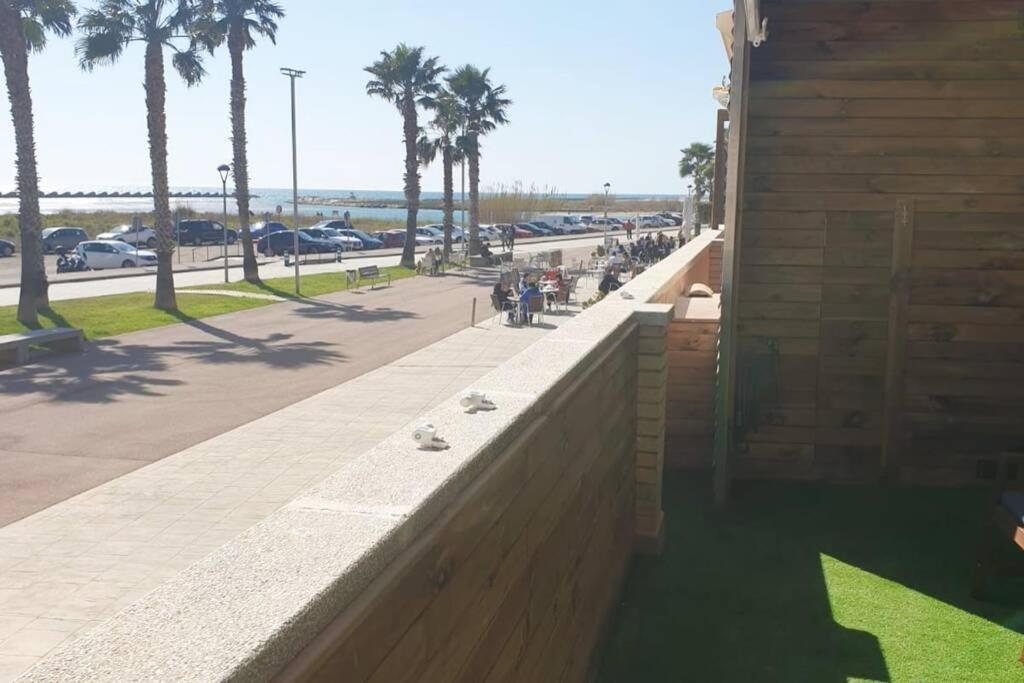 Apartamento Para 5 Personas Frente Al Mar Con Piscina Y Parking كوبيليس المظهر الخارجي الصورة