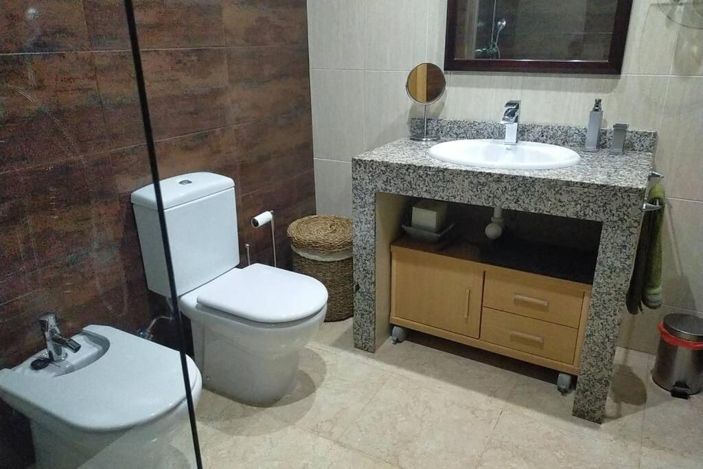 Apartamento Para 5 Personas Frente Al Mar Con Piscina Y Parking كوبيليس المظهر الخارجي الصورة