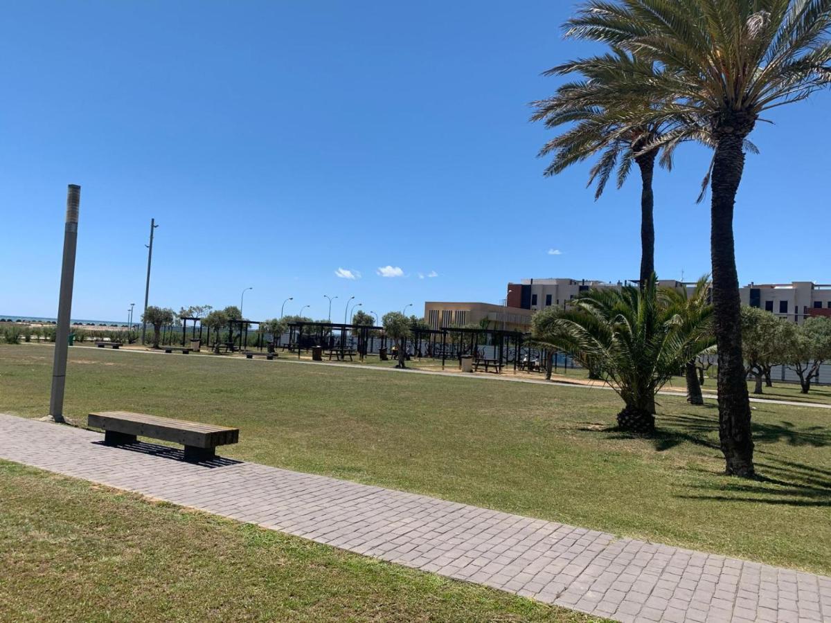 Apartamento Para 5 Personas Frente Al Mar Con Piscina Y Parking كوبيليس المظهر الخارجي الصورة